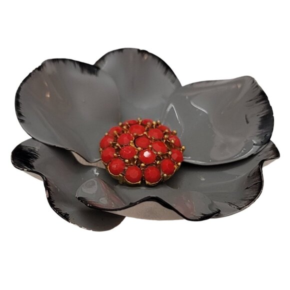 Vintage Scarlet Red Rhinestone And Gray Metal Flower Brooch Pin E650 - Picture 3 of 9